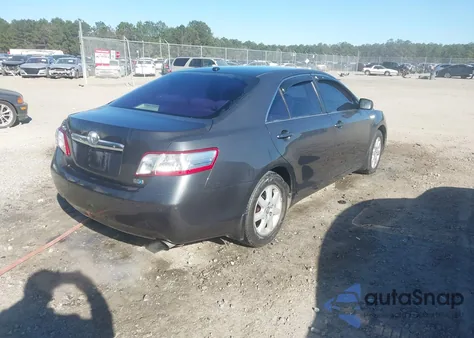 2010 Toyota Camry Hybrid z USA, uszkodzony, nr VIN 4T1BB3EK9AU123610